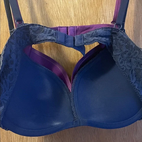 Victoria's Secret Satin and Lace Bra Set - Purple and Midnight/Navy Blue - Picture 5 of 6